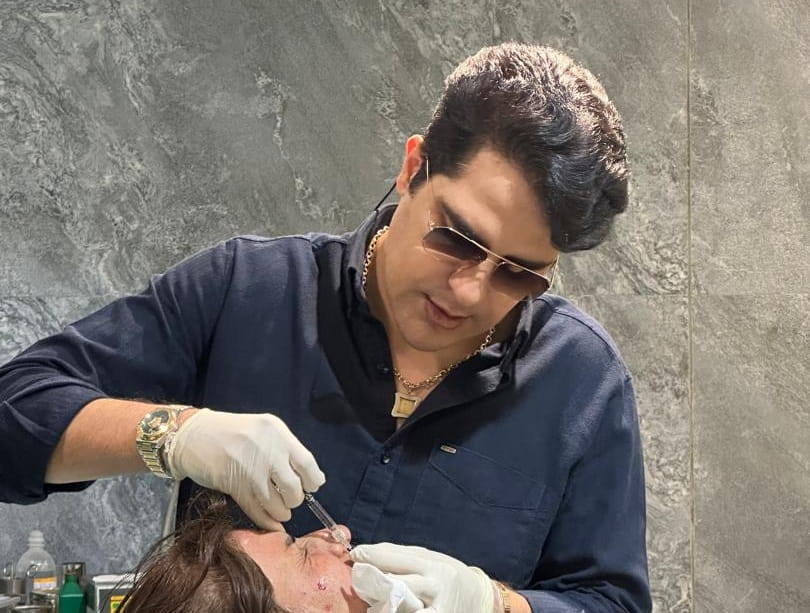 دکتر امیر فیلی متخصص پوست و مو شیراز