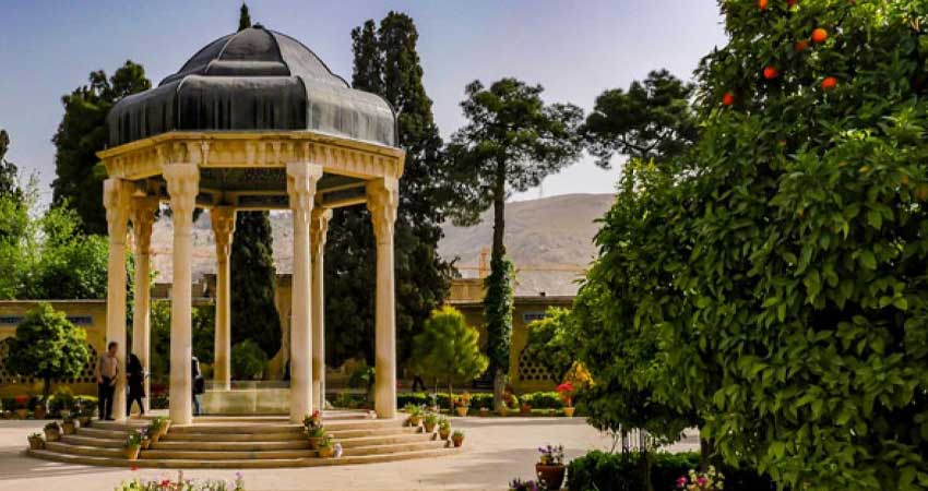 آرامگاه حافظیه شیراز