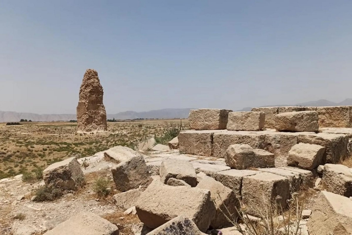 شهر باستانی گور (فیروزآباد)