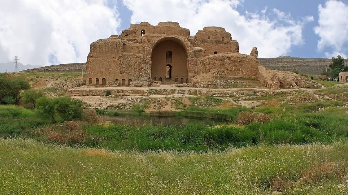 کاخ اردشیر بابکان